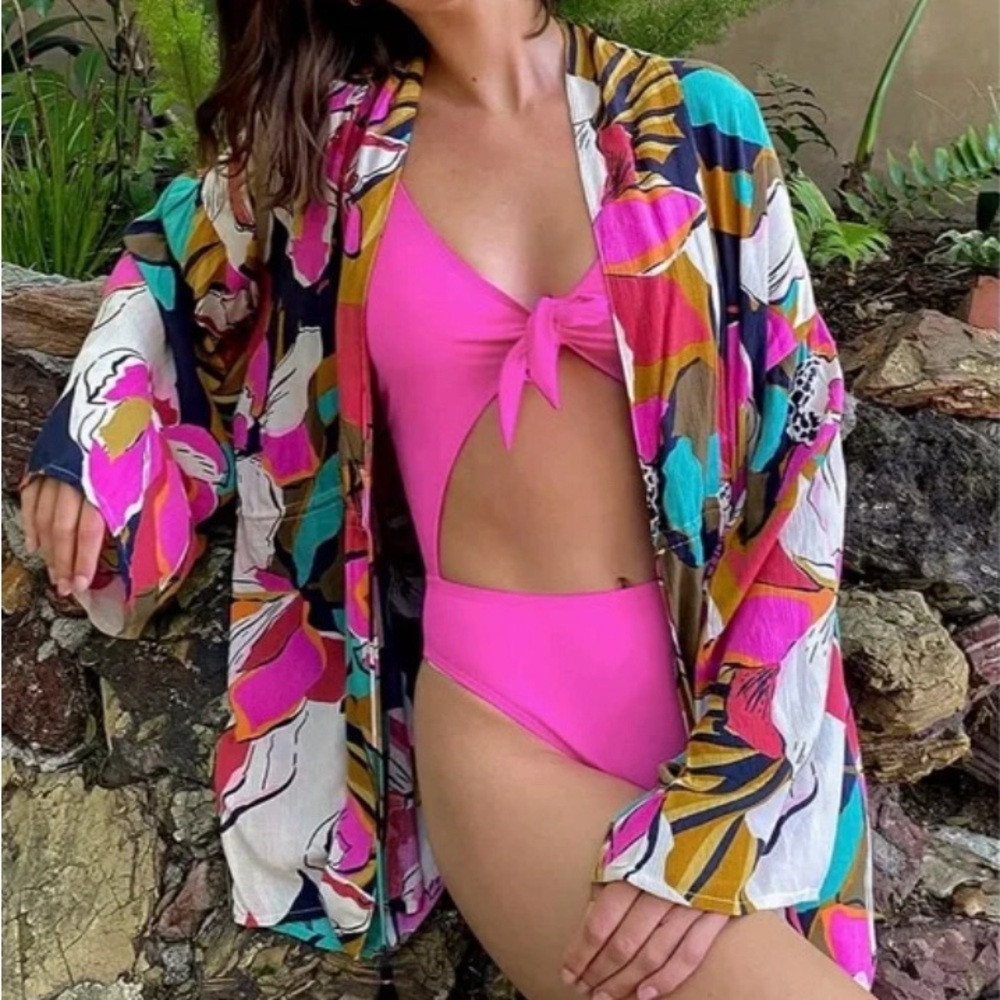 Billabong Sea and Moon Kimono Top